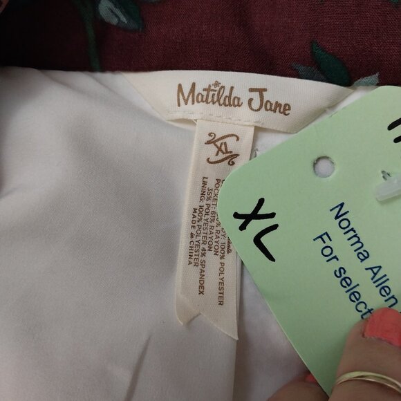 3558 XL Matilda Jane Sherpa Fleece Jacket in White And Pink. - Picture 9 of 11